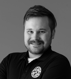 Sam Caswell Headshot Photo